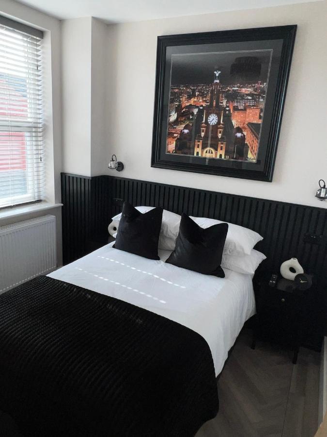 128 Anfield Road Hotel Liverpool Exterior photo
