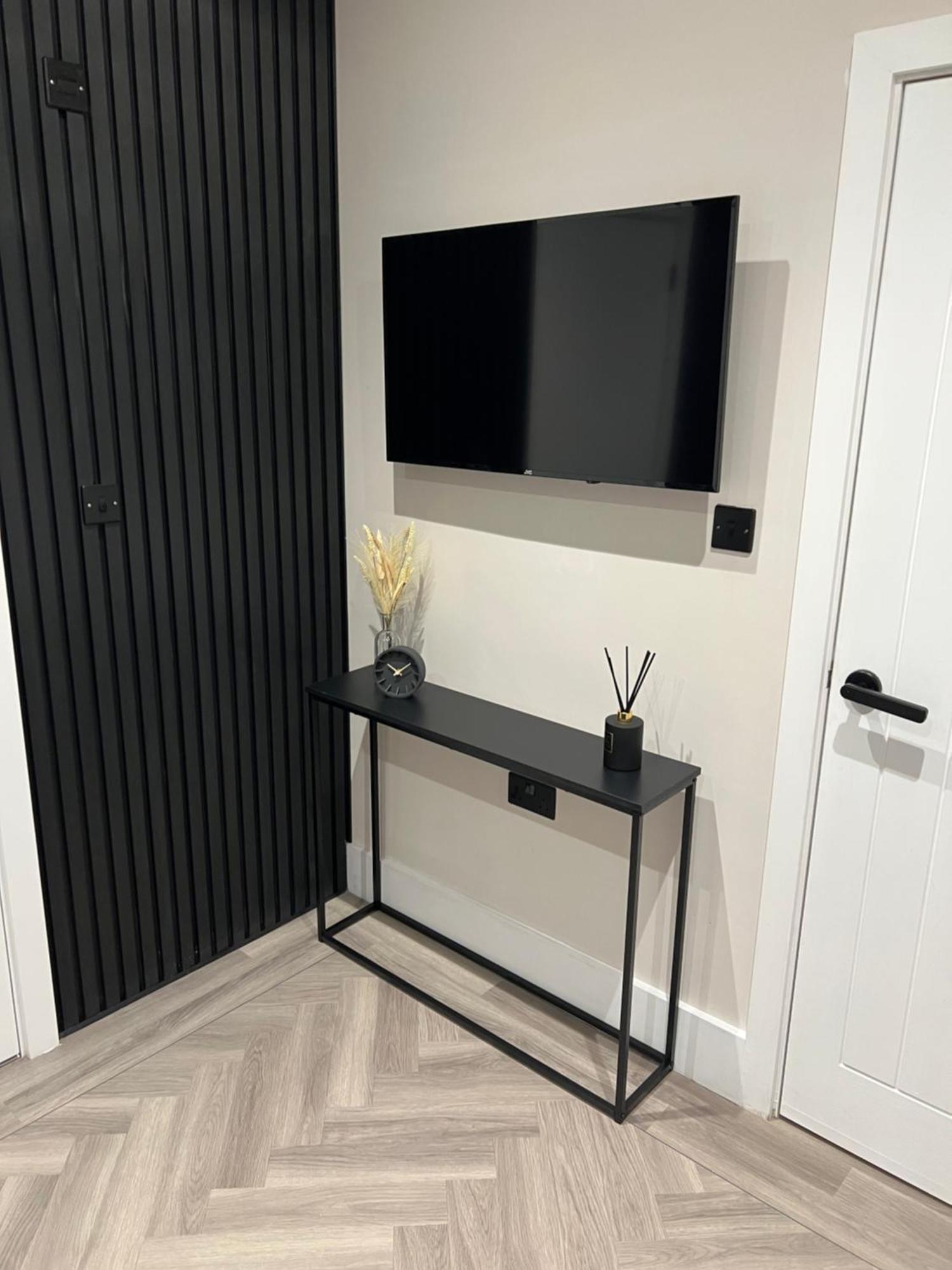 128 Anfield Road Hotel Liverpool Room photo